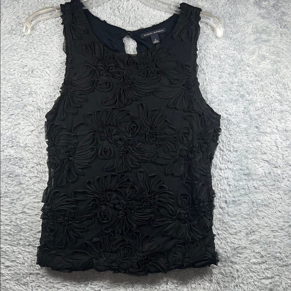 Banana Republic Black Textured Floral Tank Top